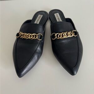 Steve Madden Black Leather Mules with Gold Chain Size 8